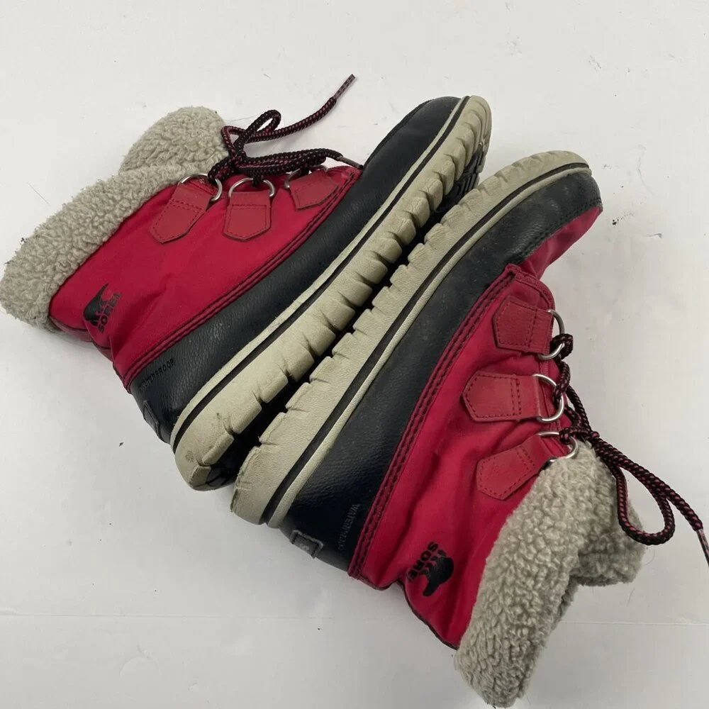 Sorel Cozy Carnival Boots Women’s 5 Winter Shearling Mid Calf NL2297-645 Red